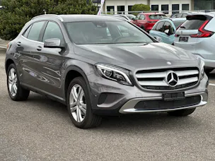 Mercedes-Benz GLA 250 Urban 4m