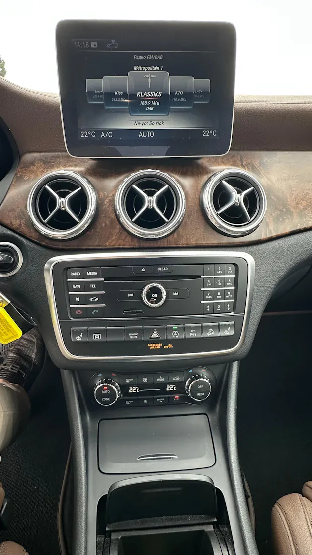 Mercedes-Benz GLA 250 Urban 4m