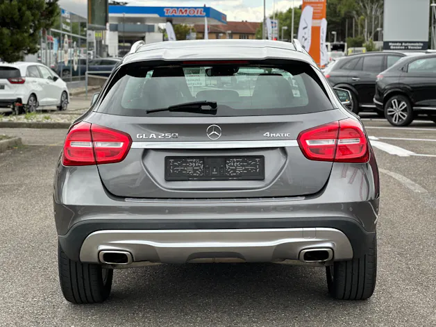 Mercedes-Benz GLA 250 Urban 4m