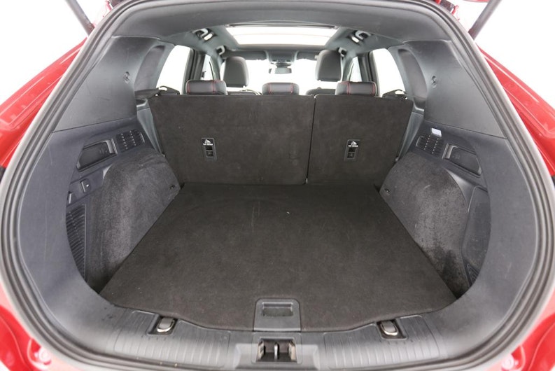 Vehicle image FORD KUGA