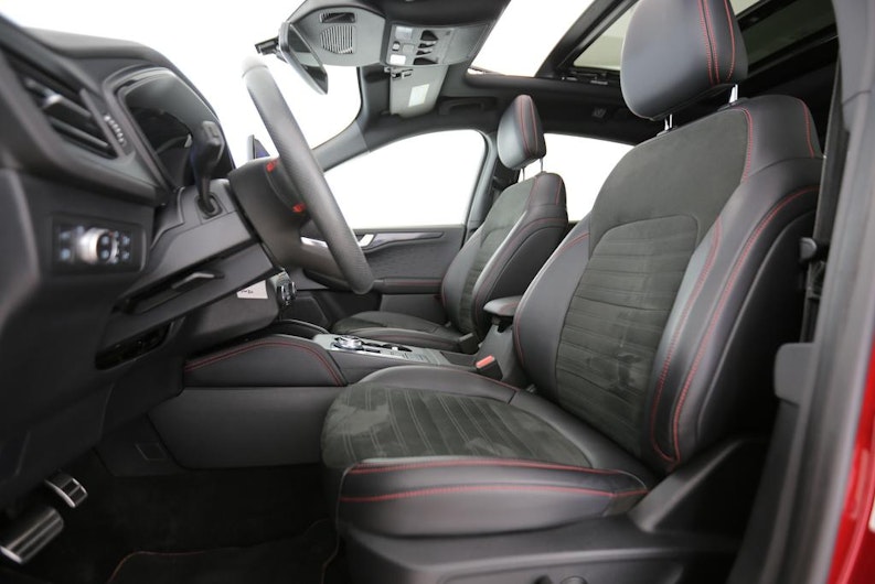 Vehicle image FORD KUGA