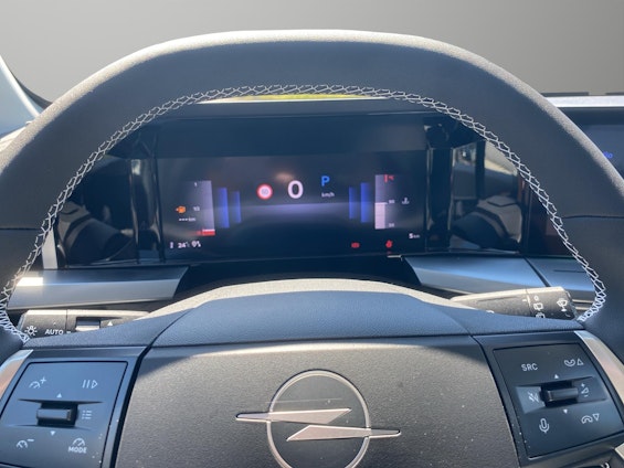 Vehicle image 5 Vehicle image 5