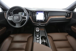 Vehicle image VOLVO XC60 2.0 T6 TE Inscription eAWD