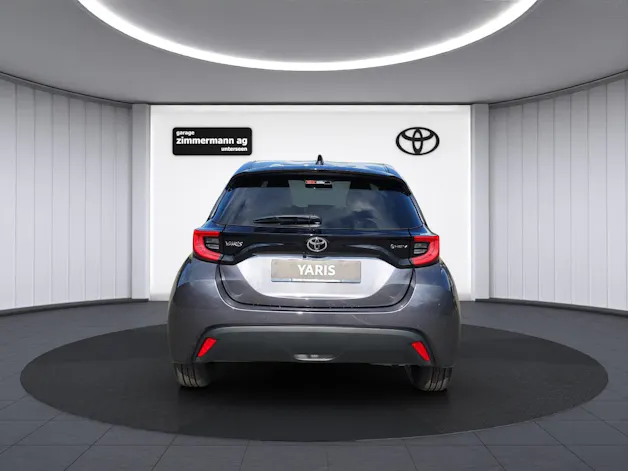 Toyota Yaris 1.5 VVT-i HSD Trend