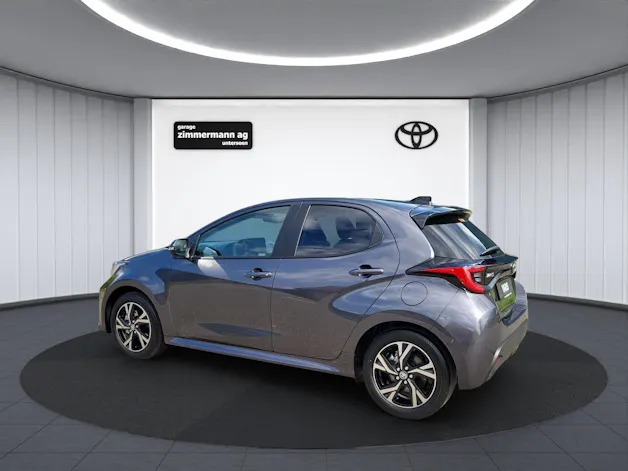 Toyota Yaris 1.5 VVT-i HSD Trend