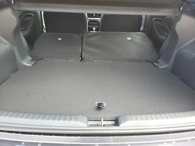 Toyota Yaris 1.5 VVT-i HSD Trend