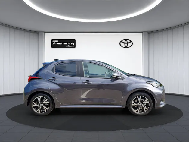 Toyota Yaris 1.5 VVT-i HSD Trend