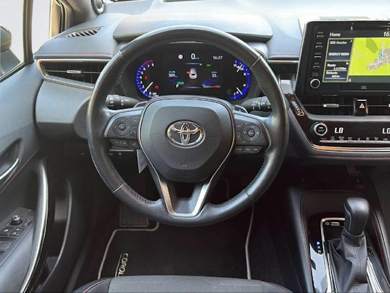 Vehicle image 8