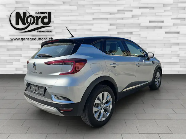 Renault Captur 1.3 TCe 140 Intens EDC