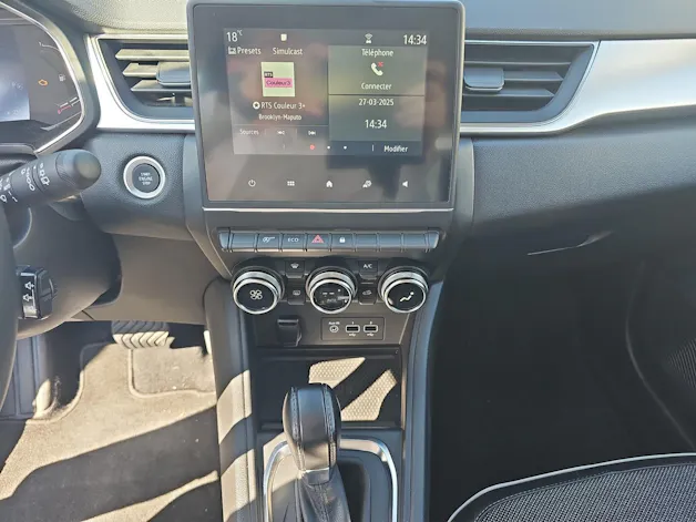 Renault Captur 1.3 TCe 140 Intens EDC