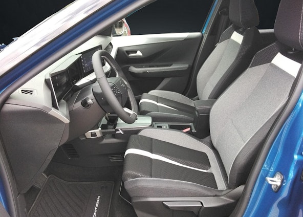 Vehicle image 5 Vehicle image 5