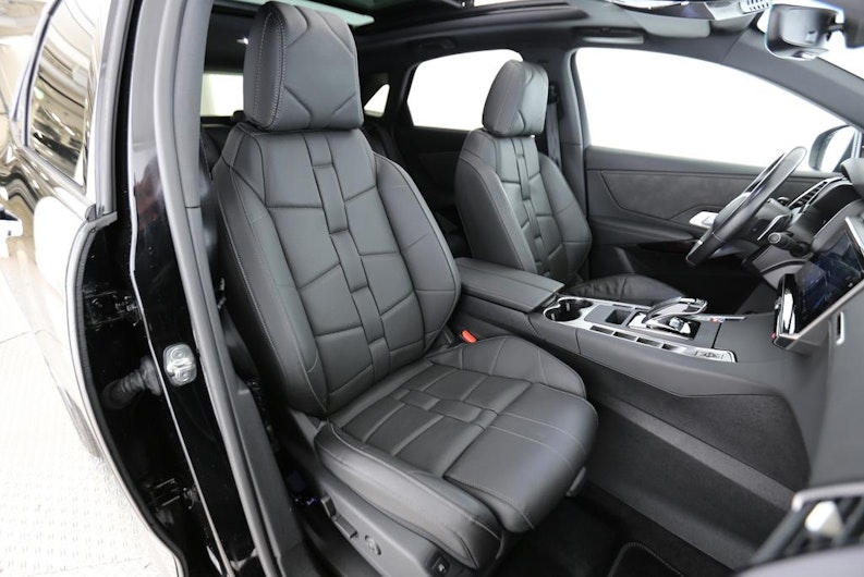 Vehicle image DS AUTOMOBILES DS7