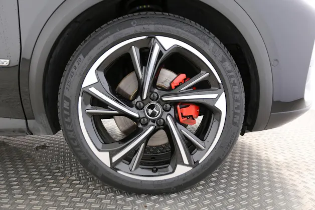 DS Automobiles 7 Crossback 1.6 E-Tense Louvre 4x4
