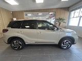 First vehicle image