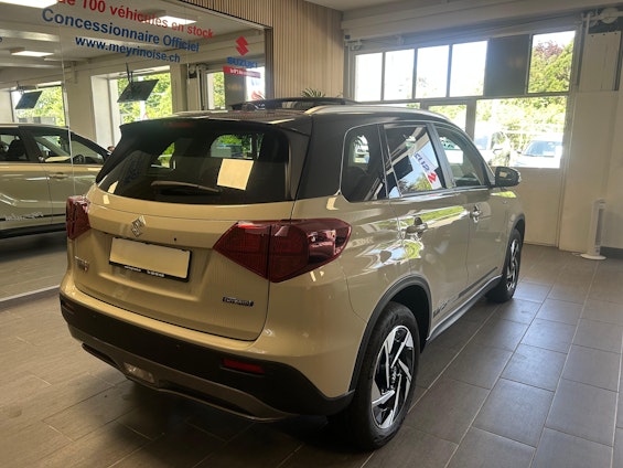 Vehicle image 8