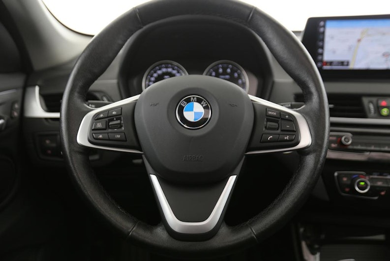 Vehicle image BMW X1