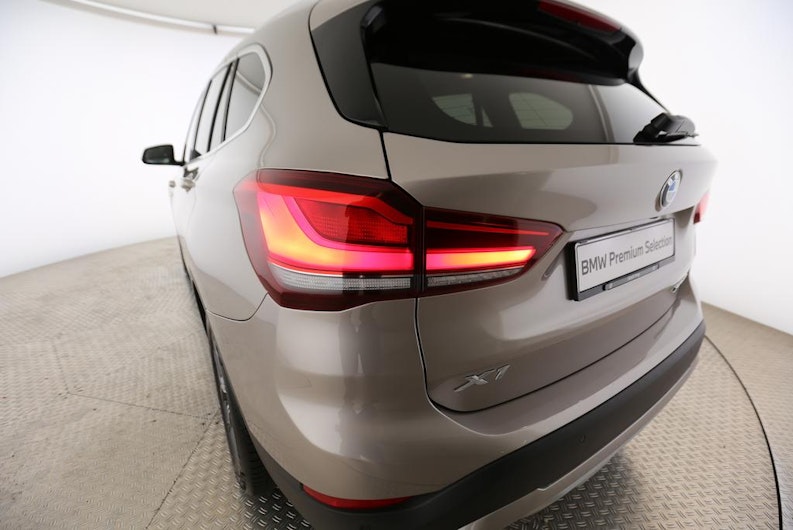 Vehicle image BMW X1