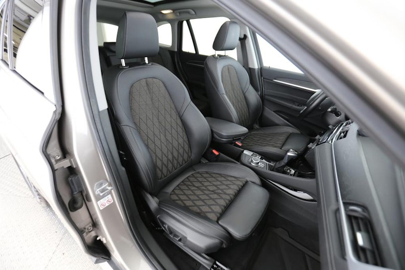 Vehicle image BMW X1