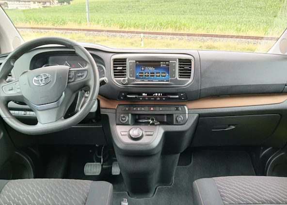 Fahrzeugbild 12 Fahrzeugbild 12