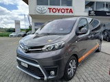 First vehicle image