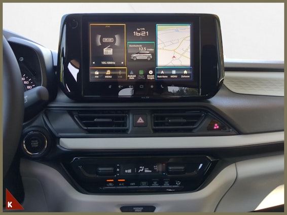 Vehicle image 15 Vehicle image 15