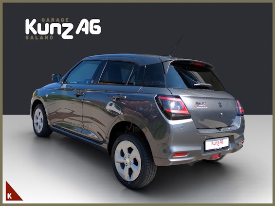 Vehicle image 3 Vehicle image 3