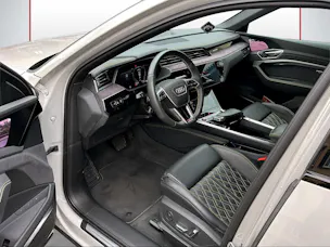 Audi e-tron S Sportback quattro