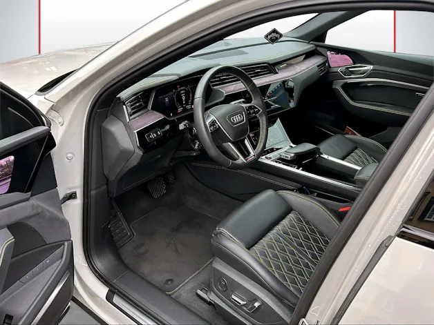 Audi e-tron S Sportback quattro