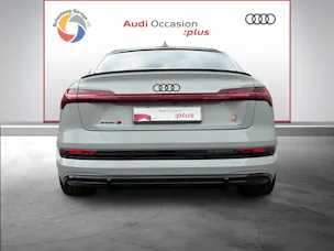 AUDI e-tron S Sportback quattro