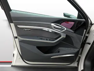 AUDI e-tron S Sportback quattro