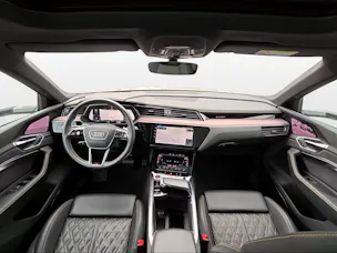 AUDI e-tron S Sportback quattro