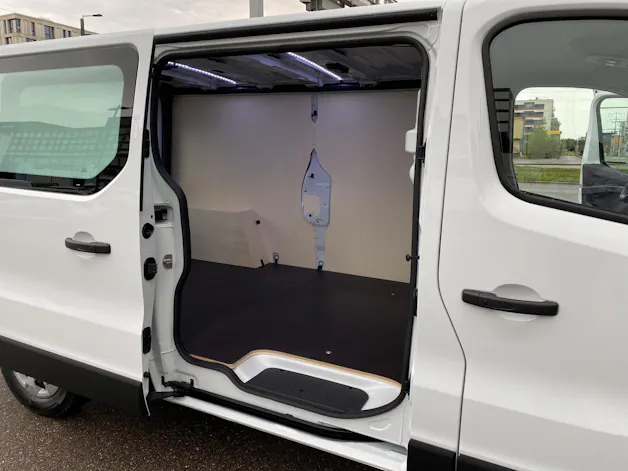 Renault Trafic 2.0 Blue dCi 150 Advance L2H1 Automat 9-Gang EN