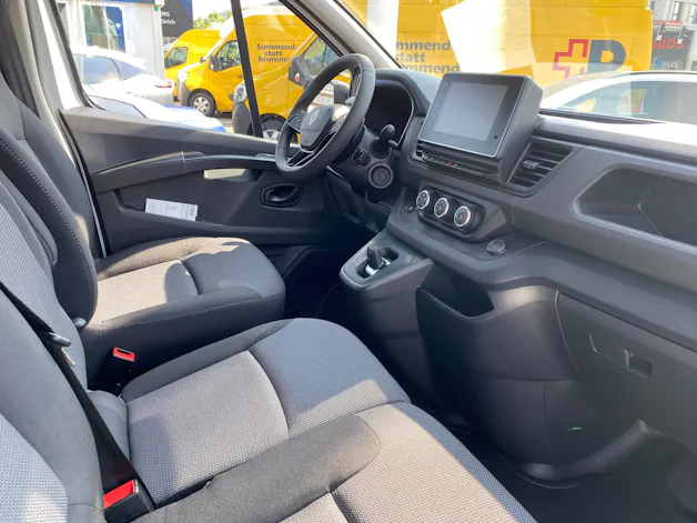 Renault Trafic 2.0 Blue dCi 150 Advance L2H1 Automat 9-Gang EN
