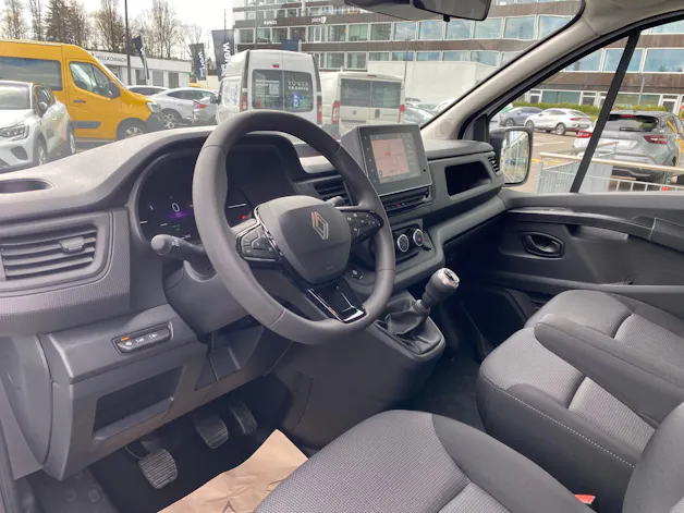 Renault Trafic 2.0 Blue dCi 130 Advance L2H1 EN