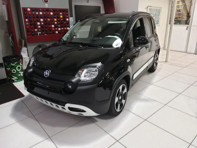 Fiat PANDA 1.0 MHEV CROSS