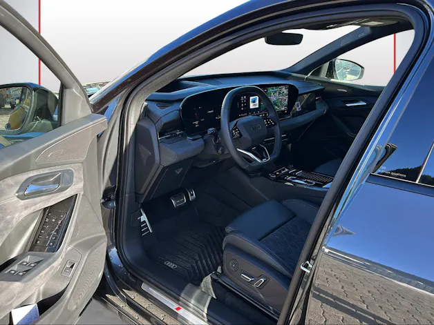 Audi Q6 e-tron quattro
