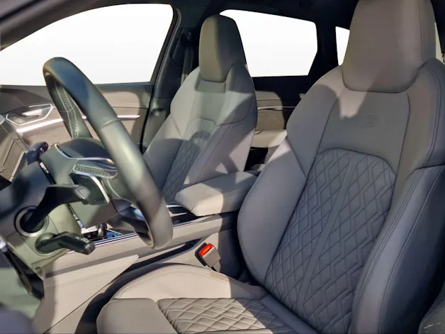 Audi e-tron S quattro