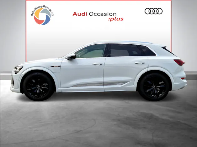 Audi e-tron S quattro