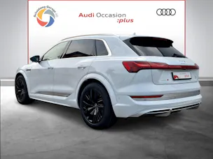 Audi e-tron S quattro
