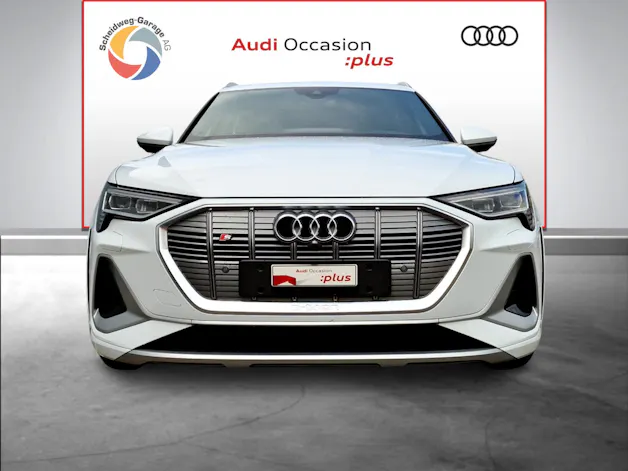 Audi e-tron S quattro