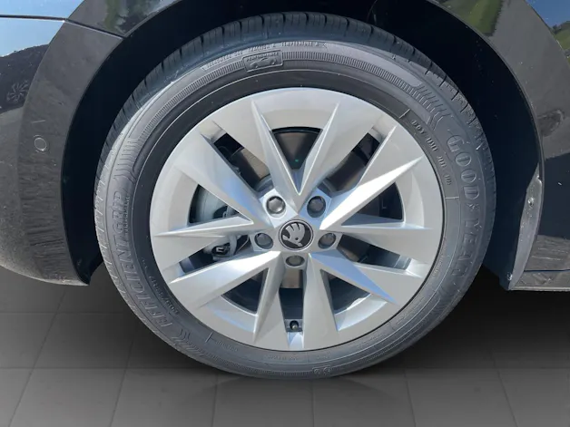 Škoda Octavia Combi 2.0 TSI DSG Selection 4x4