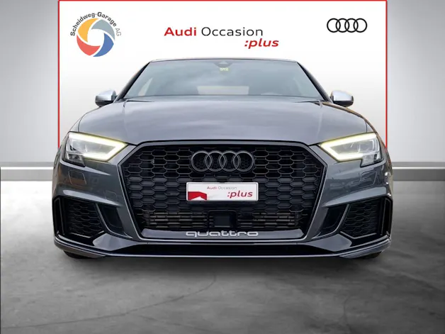 Audi RS3 Limousine 2.5 TSI quattro S-tronic