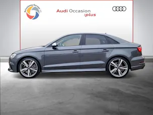 Audi RS3 Limousine 2.5 TSI quattro S-tronic