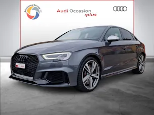 Audi RS3 Limousine 2.5 TSI quattro S-tronic
