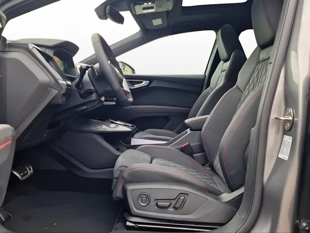 Audi Q4 e-tron 45 Edition Swiss Ski quattro