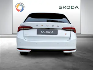 Škoda Octavia Combi 2.0 TDI DSG Selection