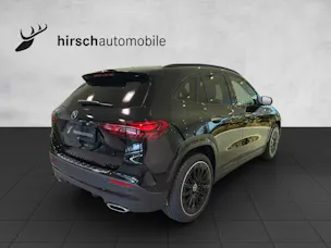 Mercedes-Benz GLA 200 7G-DCT