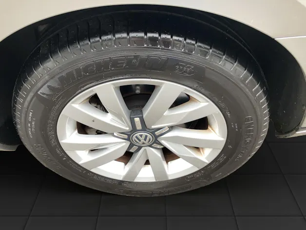 VW Passat Variant 2.0 TDI BMT Highline DSG 4Motion