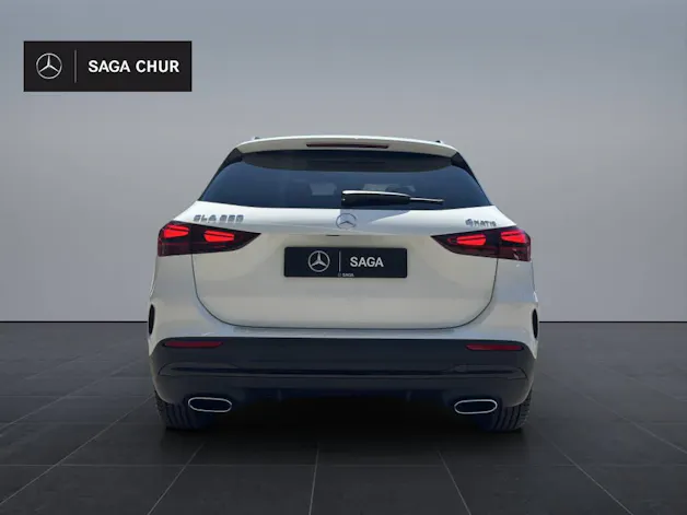 Mercedes-Benz GLA 250 Swiss Star AMG Line 4matic
