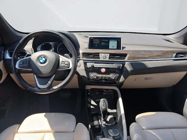 BMW X1 F48 25i xDrive SAG